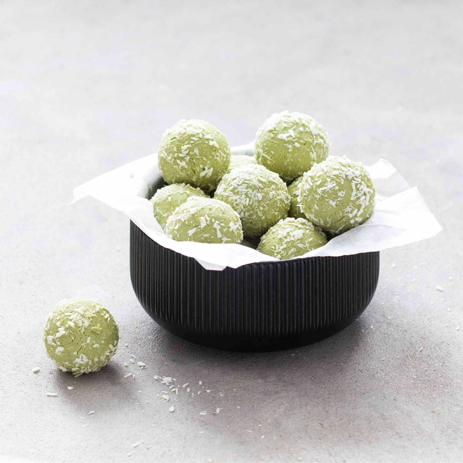 Matcha Protein Energy Balls Bites