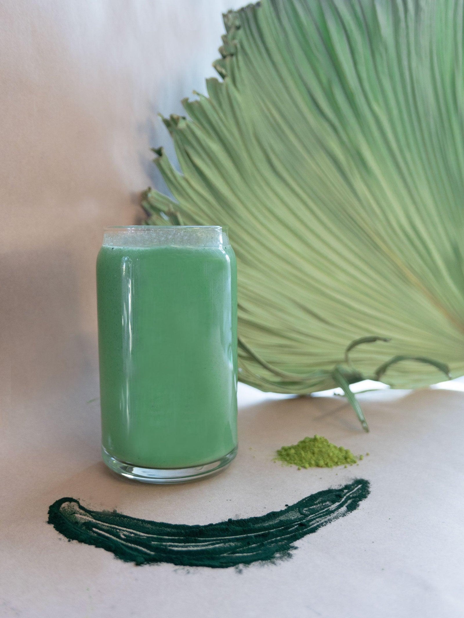 Spirulina Matcha Latte - sorate